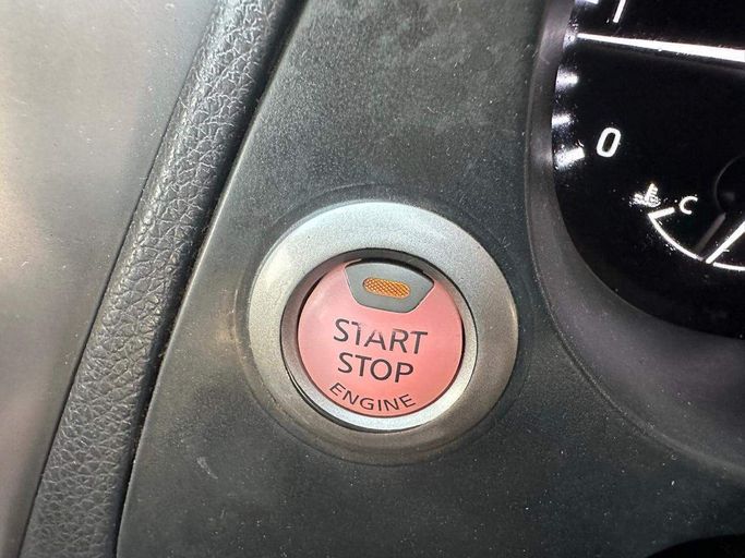 Подержанный Nissan Navara (Frontier) IV (D23), 2.3 л, 2019 в Дубае от Alhamd Motors Серый цвет. Other | AUTO.AE