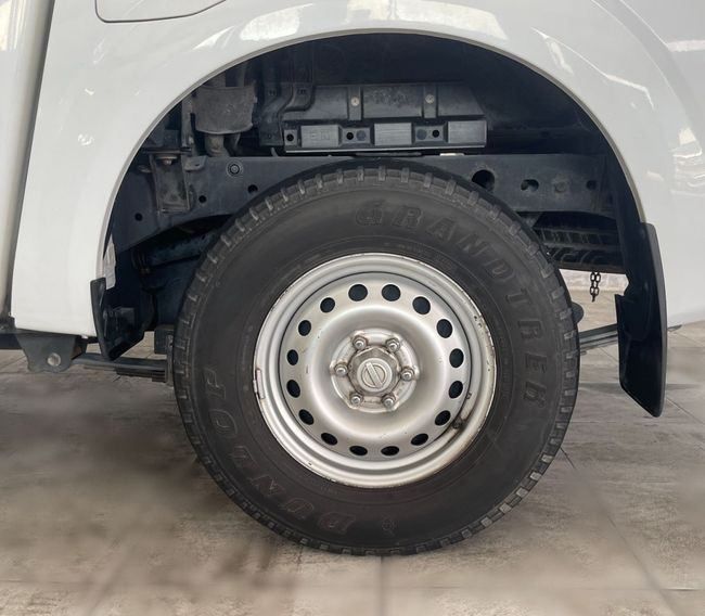 Подержанный Nissan Navara (Frontier) IV (D23), 2.5 л, 2016 в Дубае от Gulf Motors Белый цвет. GCC | AUTO.AE