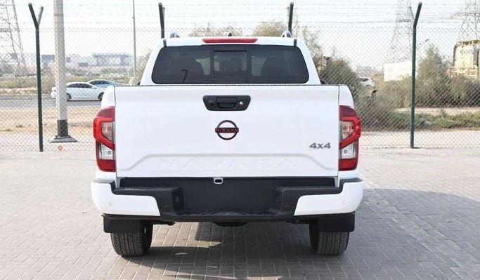 جديدة Nissan Navara (Frontier) IV (D23), 2.5 l, 2025 في في دبي من AYT Motors، اللون أبيض. أخرى | AUTO.AE