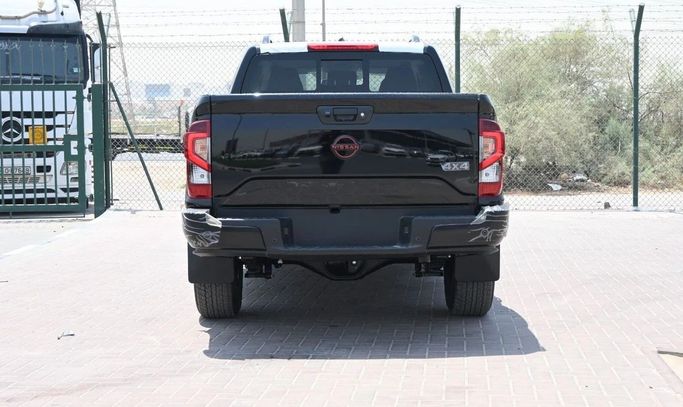 جديدة Nissan Navara (Frontier) IV (D23), 2.5 l, 2025 في في دبي من AYT Motors، اللون أسود. أخرى | AUTO.AE