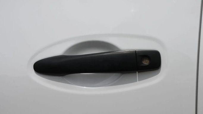 New Nissan Navara (Frontier) IV (D23), 2.5 l, 2023 in Dubai by AYT Motors, White color. Other | AUTO.AE