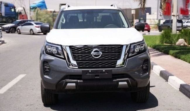 جديدة Nissan Navara (Frontier) IV (D23), 2.5 l, 2024 في في دبي من TARGET MOTORS FZE، اللون رمادي. مواصفات الخليج | AUTO.AE