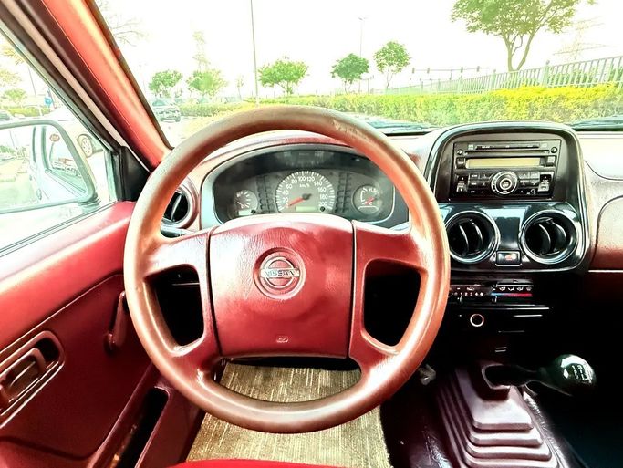 Used Nissan NP300, 2.5 l, 2016 in UAE, Dubai by SZS Auto Planet, White color. GCC Specs | AUTO.AE | Listing #292265 — photo 18 of 19