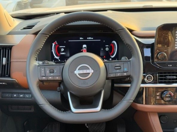 Новый Nissan Pathfinder V, 3.5 л, 2024 в Дубае от Titanum Cars Серый цвет. Other | AUTO.AE
