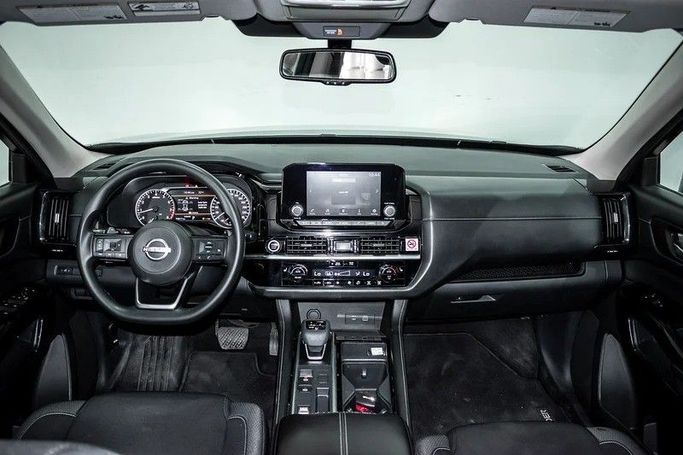 Used Nissan Pathfinder V, 3.5 l, 2022 in Dubai by AG Motors, Silver color. GCC Specs | AUTO.AE