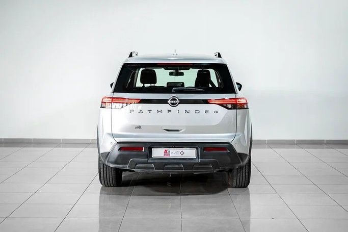 Used Nissan Pathfinder V, 3.5 l, 2022 in Dubai by AG Motors, Silver color. GCC Specs | AUTO.AE