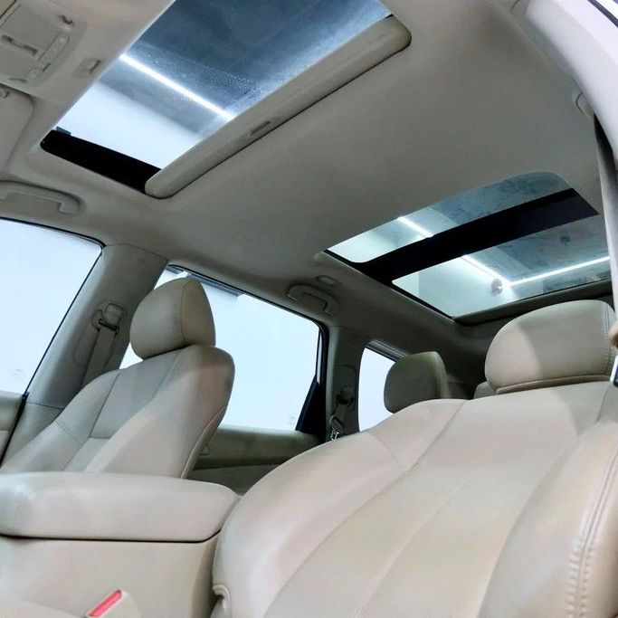 Used Nissan Pathfinder IV Facelift, 3.5 l, 2019 in Dubai by Carzilla Motors, White color. GCC Specs | AUTO.AE