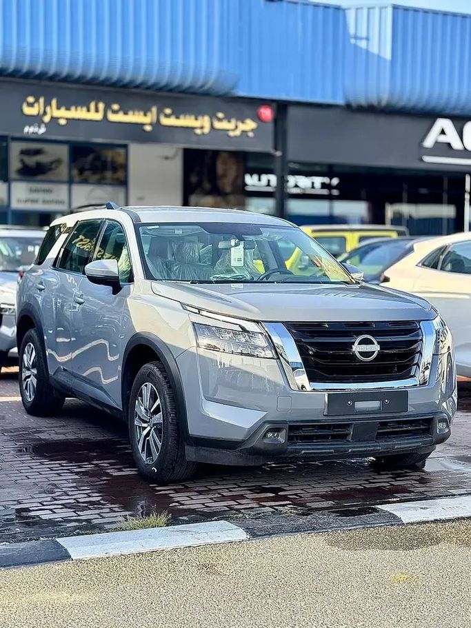 جديدة Nissan Pathfinder V, 3.5 l, 2025 في في دبي من Great West East Auto، اللون رمادي. مواصفات الخليج | AUTO.AE | إعلان #259874