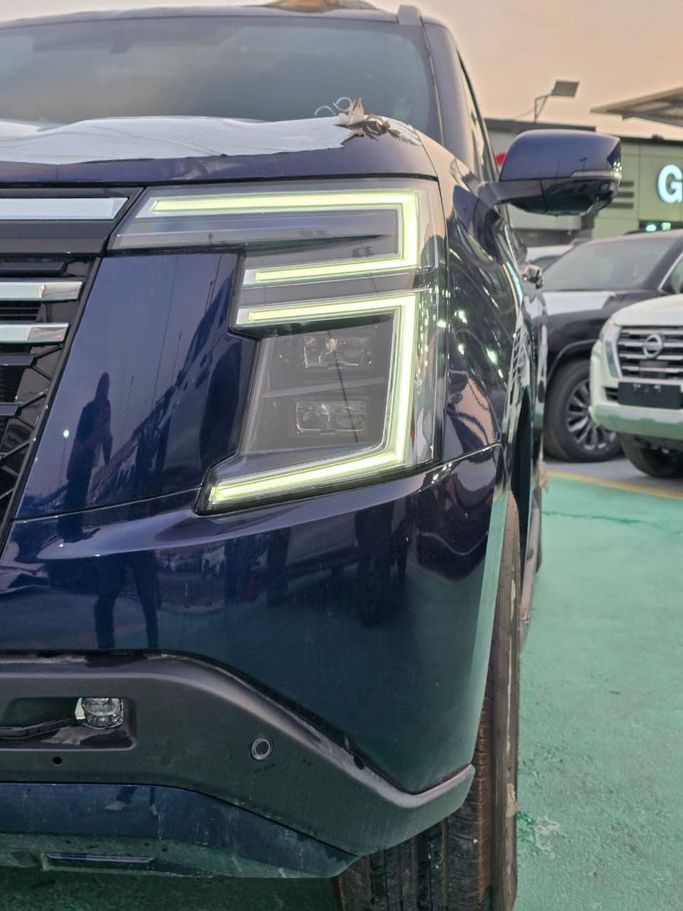 Новый Nissan Patrol VII (Y63), 3.8 л, 2025 в Дубае от Mohamed Hakim Motors Черный цвет. Other | AUTO.AE