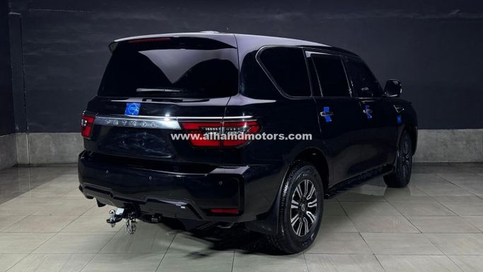 Подержанный Nissan Patrol VI (Y62) Рестайлинг 2, 5.6 л, 2024 в Дубае от Alhamd Motors Черный цвет. Other | AUTO.AE