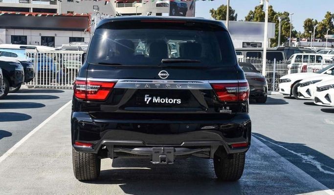 New Nissan Patrol VII (Y63), 3.5 l, 2024 in Dubai by F7 Motors, Black color. Japanese Specs | AUTO.AE