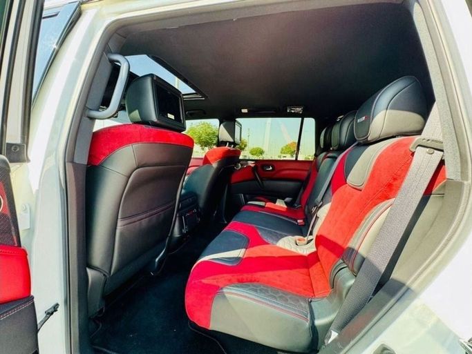 Used Nissan Patrol VI (Y62) Facelift 2, 5.6 l, 2021 in Dubai by Ideal Cars LLC, White color. GCC Specs | AUTO.AE