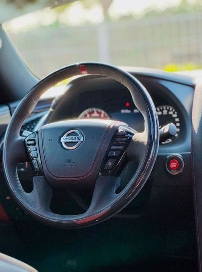 Used Nissan Patrol VI (Y62) Facelift 2, 5.6 l, 2021 in Dubai by Ideal Cars LLC, White color. GCC Specs | AUTO.AE