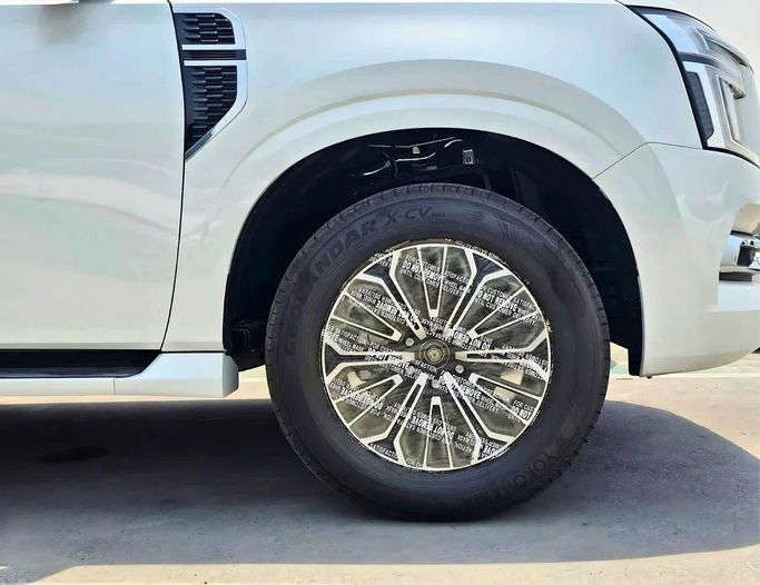 Новый Nissan Patrol VII (Y63), 3.8 л, 2025 в Дубае от SK Motors Белый цвет. GCC | AUTO.AE