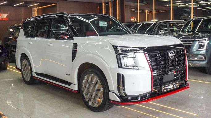 Новый Nissan Patrol VII (Y63), 3.8 л, 2025 в Дубае от Najem Motors Белый цвет. GCC | AUTO.AE