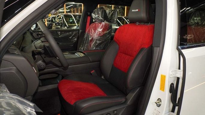 Новый Nissan Patrol VII (Y63), 3.8 л, 2025 в Дубае от Najem Motors Белый цвет. GCC | AUTO.AE