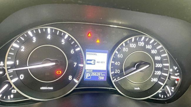 Подержанный Nissan Patrol VI (Y62) Рестайлинг, 5.6 л, 2017 в Дубае от Gulf Motors Серый цвет. GCC | AUTO.AE