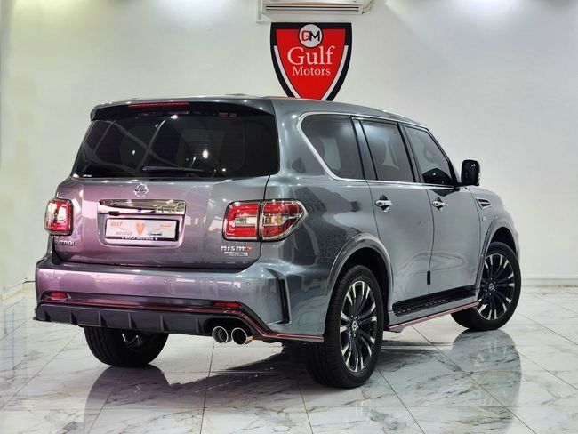 Used Nissan Patrol VI (Y62) Facelift, 5.6 l, 2017 in Dubai by Gulf Motors, Grey color. GCC Specs | AUTO.AE
