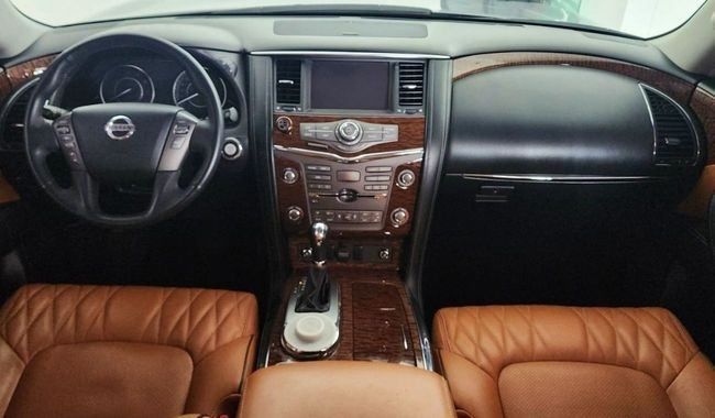 Used Nissan Patrol VI (Y62) Facelift, 5.6 l, 2017 in Dubai by Gulf Motors, Grey color. GCC Specs | AUTO.AE