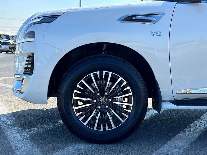 New Nissan Patrol VI (Y62) Facelift 2, 5.6 l, 2024 in Dubai by We Can Motors, White color. GCC Specs | AUTO.AE