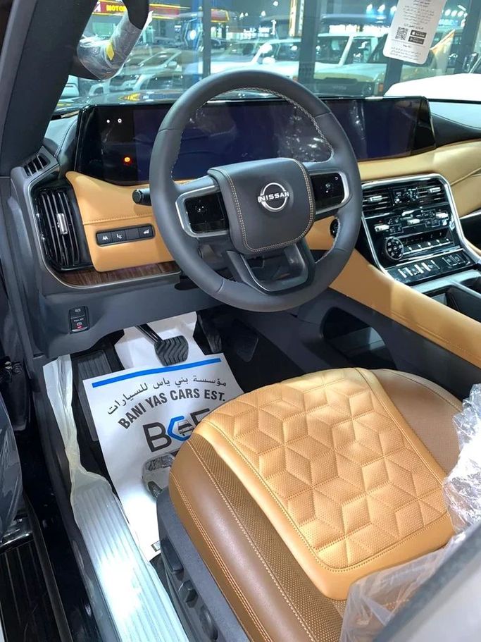 Новый Nissan Patrol VII (Y63), 3.5 л, 2026 в Дубае от BANIYAS CARS SHOWROOM Черный цвет. GCC | AUTO.AE