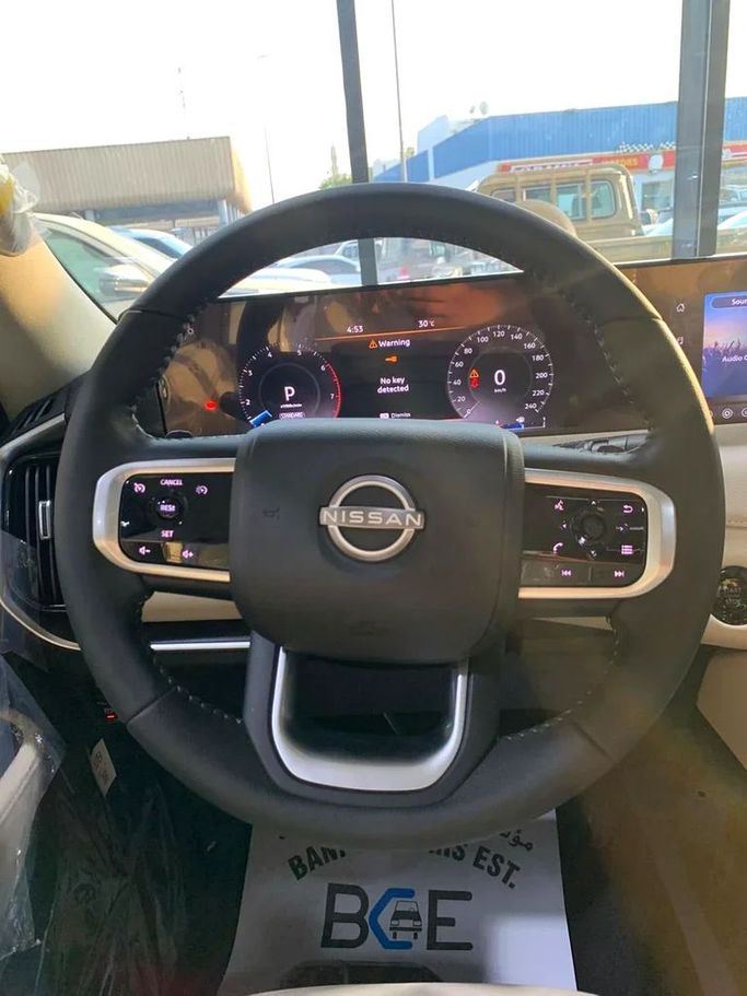 Новый Nissan Patrol VII (Y63), 3.5 л, 2026 в Дубае от BANIYAS CARS SHOWROOM Белый цвет. GCC | AUTO.AE