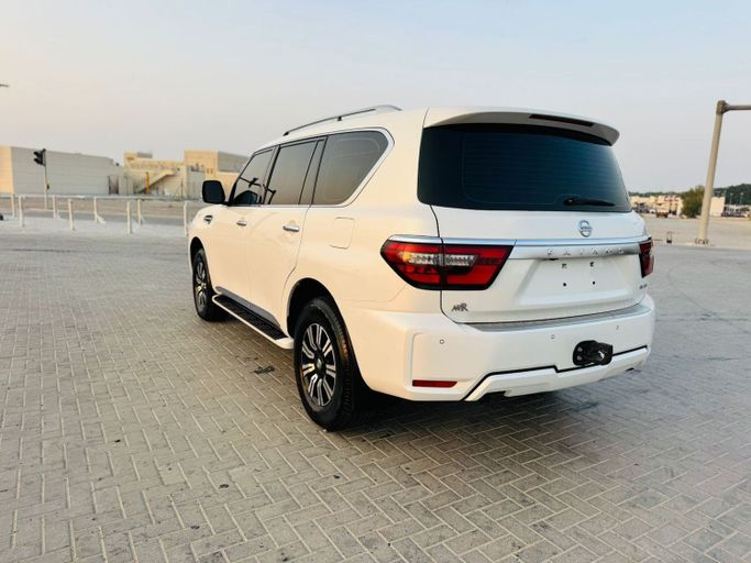 Подержанный Nissan Patrol VI (Y62) Рестайлинг 2, 4.0 л, 2021 в Дубае от Al Balora Al Bayda Used Cars Белый цвет. Other | AUTO.AE
