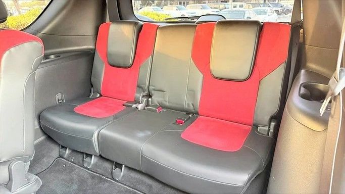 Подержанный Nissan Patrol VI (Y62) Рестайлинг 2, 5.6 л, 2023 в Дубае от AG Motors Белый цвет. GCC | AUTO.AE