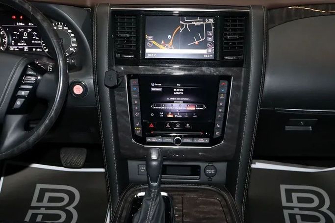 Подержанный Nissan Patrol VI (Y62) Рестайлинг 2, 5.6 л, 2021 в Дубае от Billionaire Motors Синий цвет. GCC | AUTO.AE