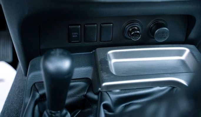 Новый Nissan Patrol V (Y61) Рестайлинг, 4.8 л, 2023 в Дубае от Pegasus Automobile Белый цвет. GCC | AUTO.AE