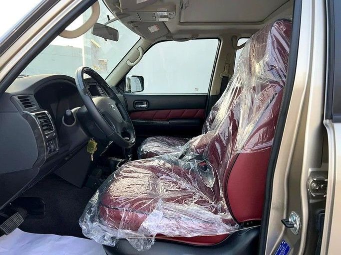 Новый Nissan Patrol V (Y61) Рестайлинг, 4.8 л, 2024 в Дубае от The One Motors Золотистый цвет. GCC | AUTO.AE