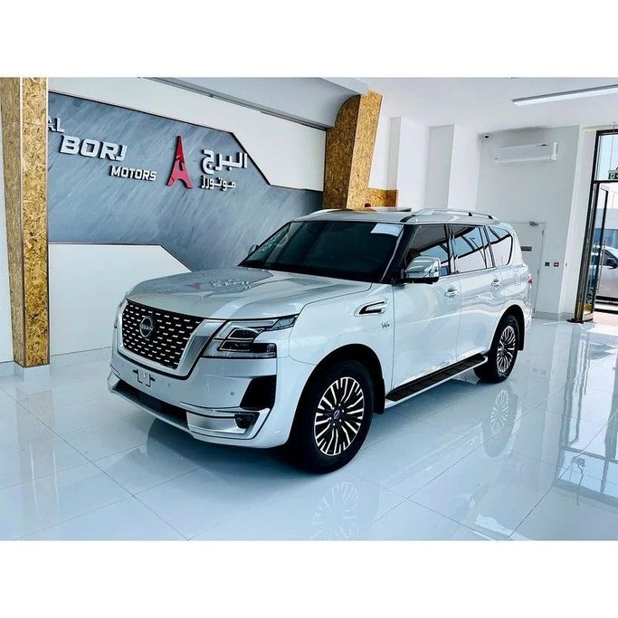 Used Nissan Patrol VI (Y62) Facelift 2, 5.6 l, 2023 in Dubai by Al Borj Motors, Silver color. GCC Specs | AUTO.AE