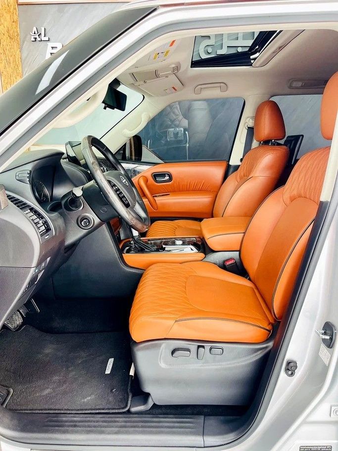 Used Nissan Patrol VI (Y62) Facelift 2, 5.6 l, 2023 in Dubai by Al Borj Motors, Silver color. GCC Specs | AUTO.AE