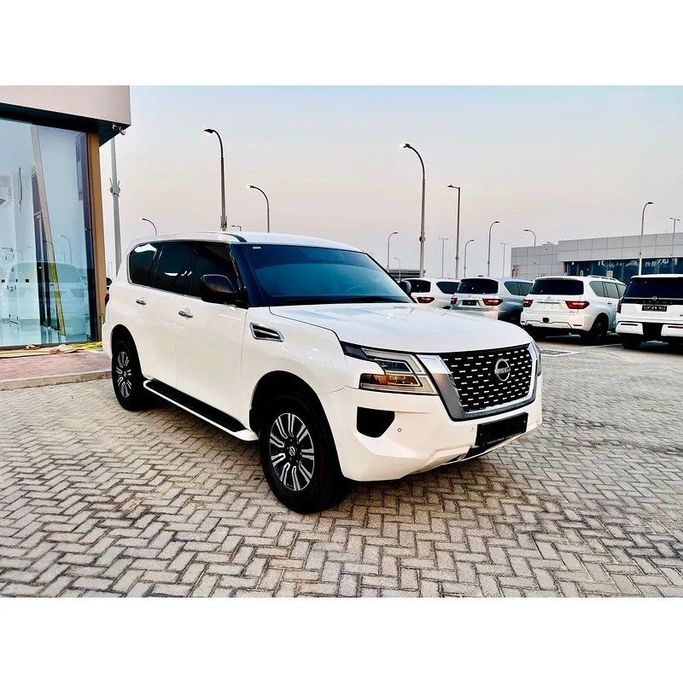 Used Nissan Patrol VI (Y62) Facelift 2, 4.0 l, 2020 in Dubai by Al Borj Motors, White color. GCC Specs | AUTO.AE