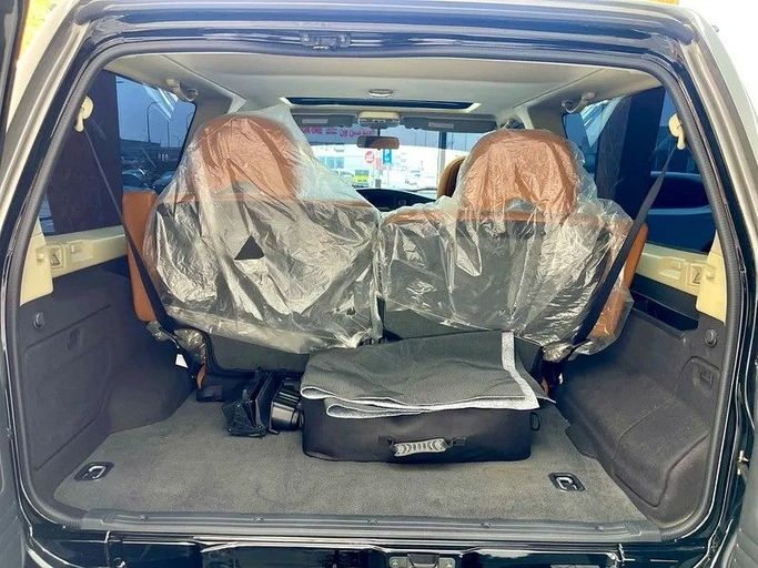 Used Nissan Patrol V (Y61) Facelift, 4.8 l, 2023 in Dubai by Al Borj Motors, Black color. GCC Specs | AUTO.AE