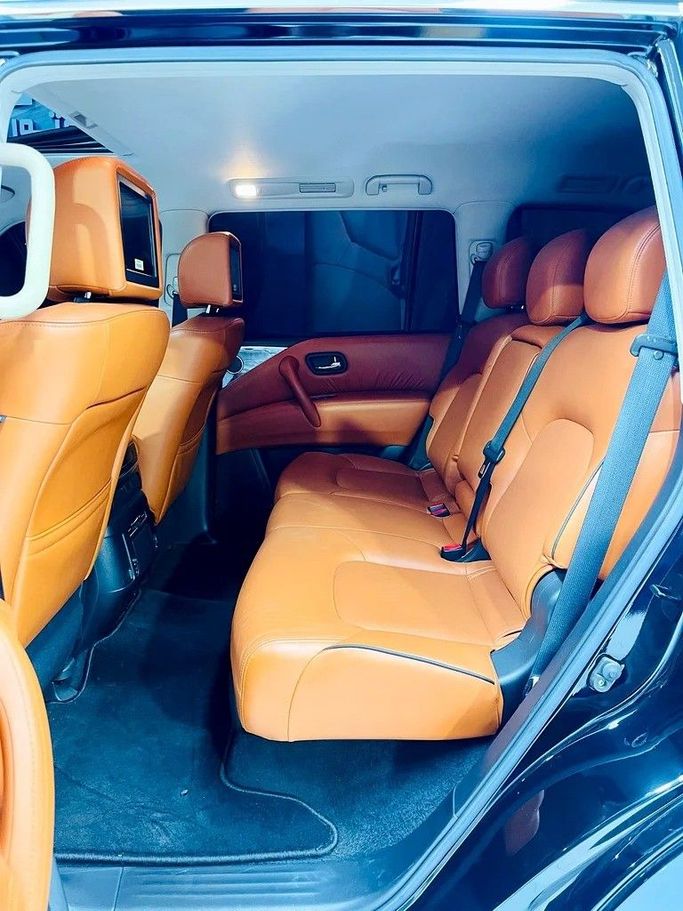 Used Nissan Patrol VI (Y62) Facelift 2, 5.6 l, 2021 in Dubai by Al Borj Motors, Black color. GCC Specs | AUTO.AE