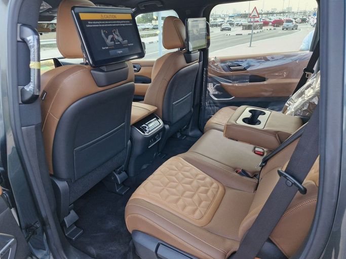 Новый Nissan Patrol VII (Y63), 3.8 л, 2025 в Дубае от Allied Motors Зеленый цвет. GCC | AUTO.AE
