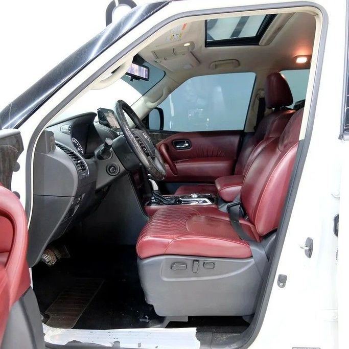 Used Nissan Patrol VI (Y62) Facelift 2, 4.0 l, 2022 in Dubai by Carzilla Motors, White color. GCC Specs | AUTO.AE