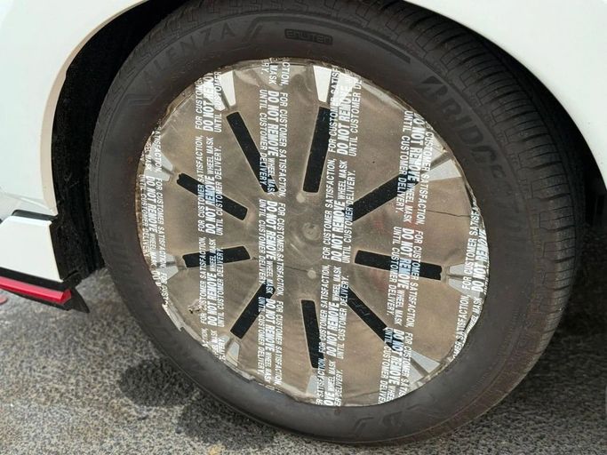 New Nissan Patrol VII (Y63), 3.5 l, 2025 in Dubai by World Center Motors FZE, White color. GCC Specs | AUTO.AE