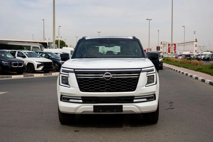 جديدة Nissan Patrol سابعاً (Y63), 3.5 l, 2026 في في دبي من Hussein Ghulam Motors FZCO، اللون أبيض. مواصفات الخليج | AUTO.AE