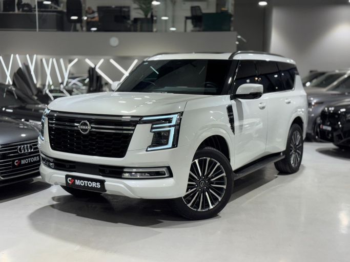 Подержанный Nissan Patrol VII (Y63), 3.8 л, 2024 в Дубае от C7 Motors Белый цвет.  | AUTO.AE | Объявление #257423