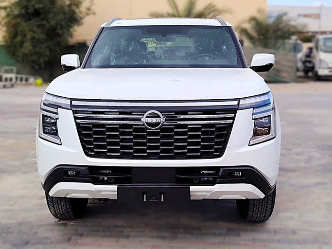 جديدة Nissan Patrol سابعاً (Y63), 3.8 l, 2026 في في دبي من Soltan Auto، اللون أبيض. مواصفات الخليج | AUTO.AE | إعلان #258223