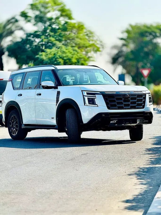 Новый Nissan Patrol VII (Y63), 3.5 л, 2026 в Дубае от Great West East Auto Белый цвет. GCC | AUTO.AE | Объявление #259892