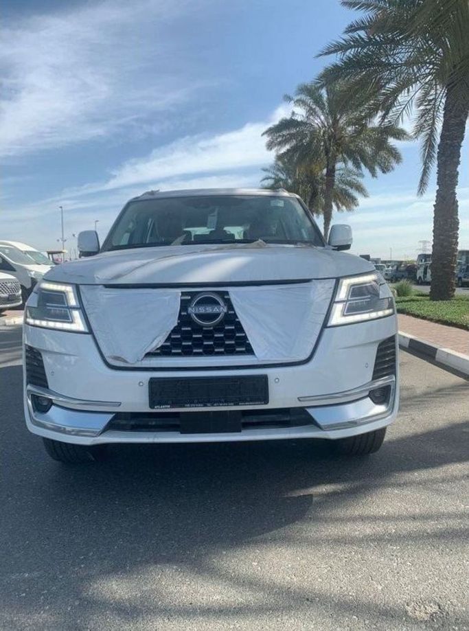 جديدة Nissan Patrol عملية فيس ليفت VI (Y62) 2, 5.6 l, 2022 في في الإمارات, دبي من Atlantis Motors FZE، اللون أبيض. مواصفات الخليج | AUTO.AE | إعلان #265236