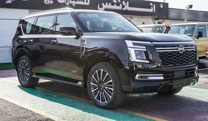 جديدة Nissan Patrol سابعاً (Y63), 3.5 l, 2025 في في الإمارات, دبي من Atlantis Motors FZE، اللون أسود. مواصفات الخليج | AUTO.AE | إعلان #265678
