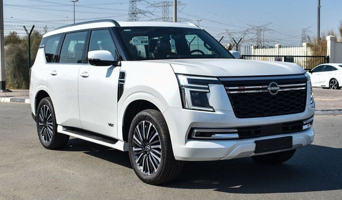 جديدة Nissan Patrol سابعاً (Y63), 3.5 l, 2025 في في الإمارات, دبي من Atlantis Motors FZE، اللون أبيض. مواصفات الخليج | AUTO.AE | إعلان #265886