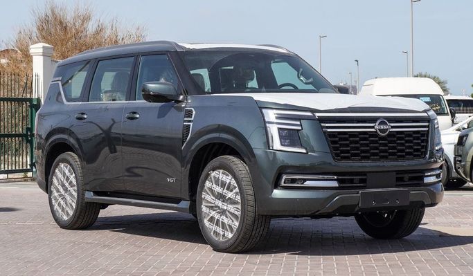 جديدة Nissan Patrol سابعاً (Y63), 3.5 l, 2025 في في الإمارات, دبي من Atlantis Motors FZE، اللون رمادي. مواصفات الخليج | AUTO.AE | إعلان #265976