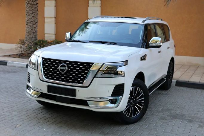 Подержанный Nissan Patrol VI (Y62) Рестайлинг 2, 4.0 л, 2024 в Дубае от AL MARWA CARS Белый цвет. GCC | AUTO.AE | Объявление #267025