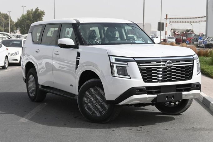 جديدة Nissan Patrol سابعاً (Y63), 3.5 l, 2026 في في دبي من World Center Motors FZE، اللون أبيض. مواصفات الخليج | AUTO.AE | إعلان #267679