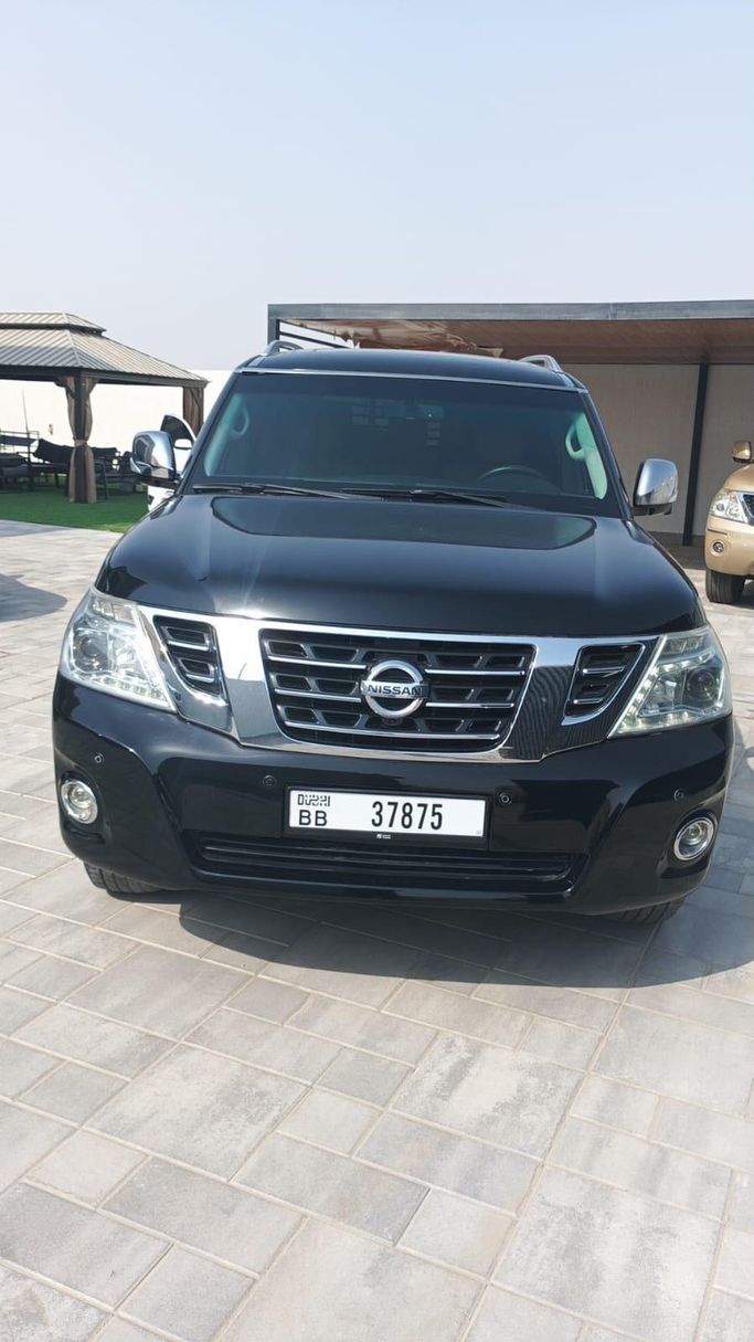 مستعملة Nissan Patrol عملية فيس ليفت VI (Y62), 5.6 l, 2017 في في دبي، اللون أسود. مواصفات الخليج | AUTO.AE | إعلان #271560